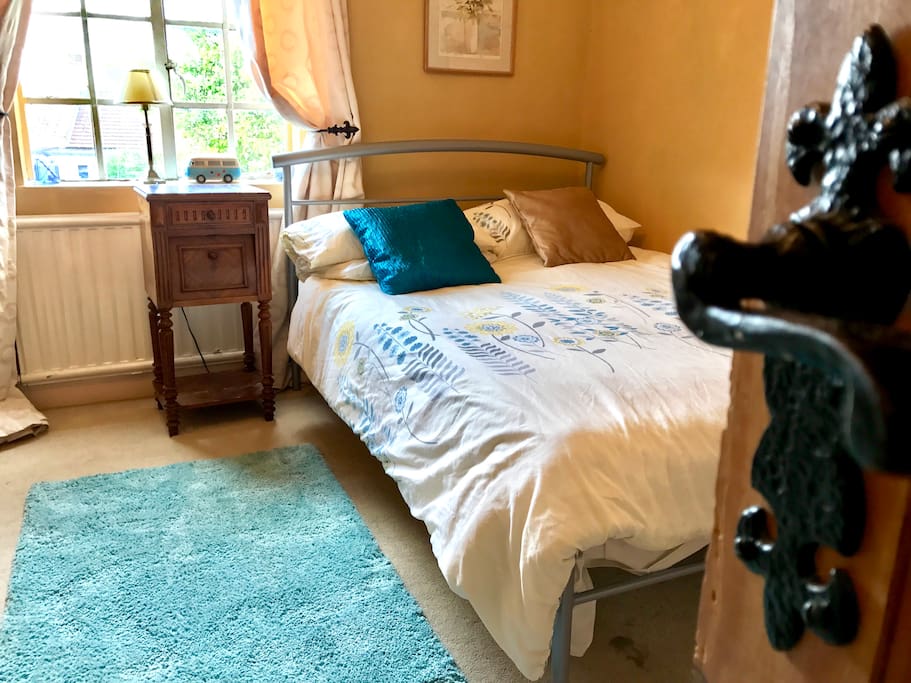 Room Double Bed