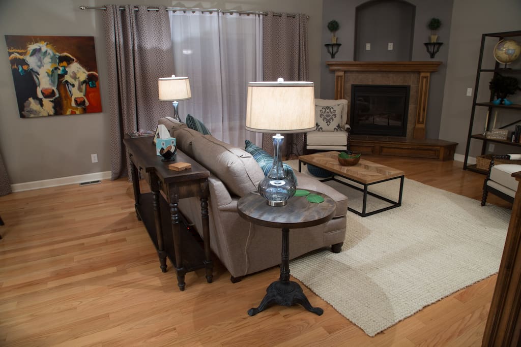 Living Room to relax and have conversation