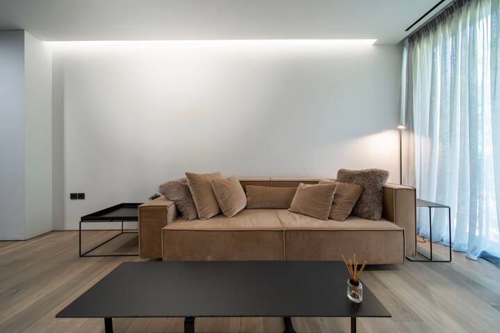 The Duke suite 302 (two bedroom suite) gallery image 4