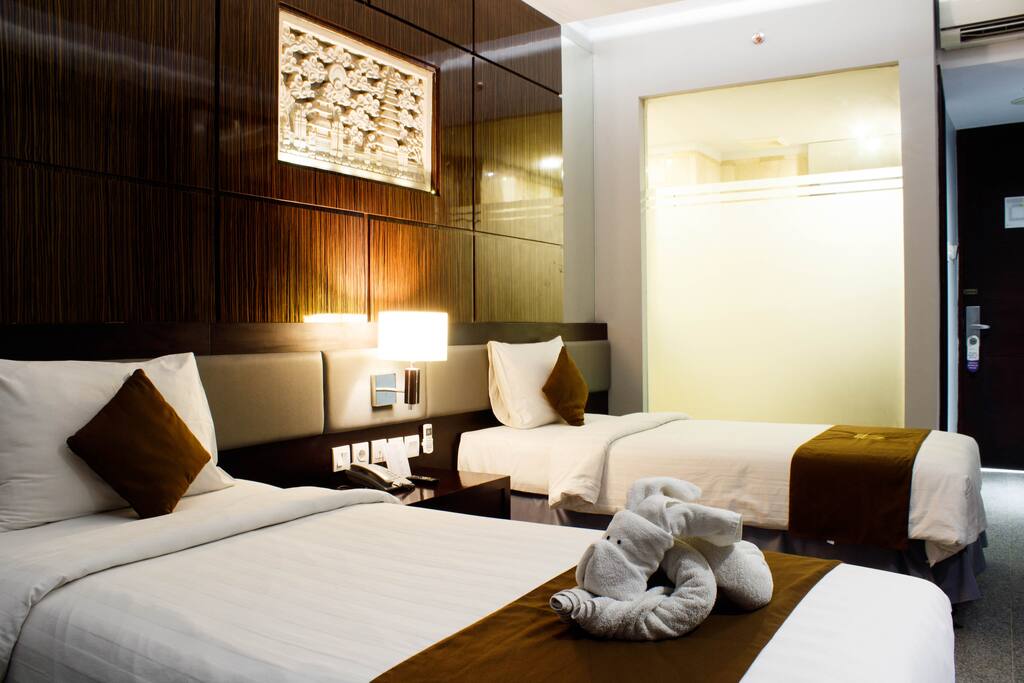 Twin bed