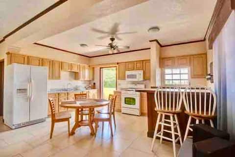 4C’s Vacation Suites #2