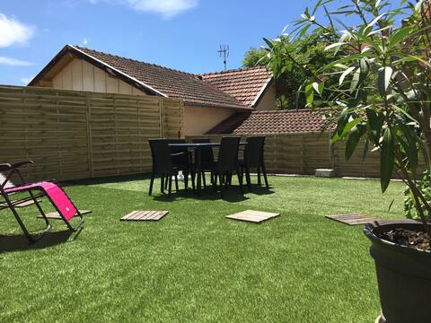 Townhouse with terrace for up to 9 guests