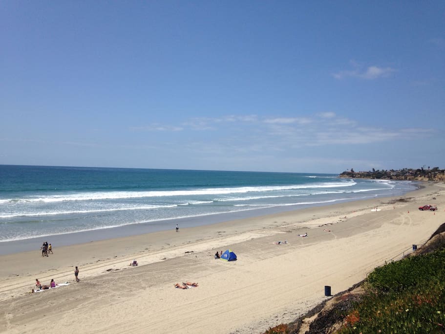 Pacific Beach 10 mins away