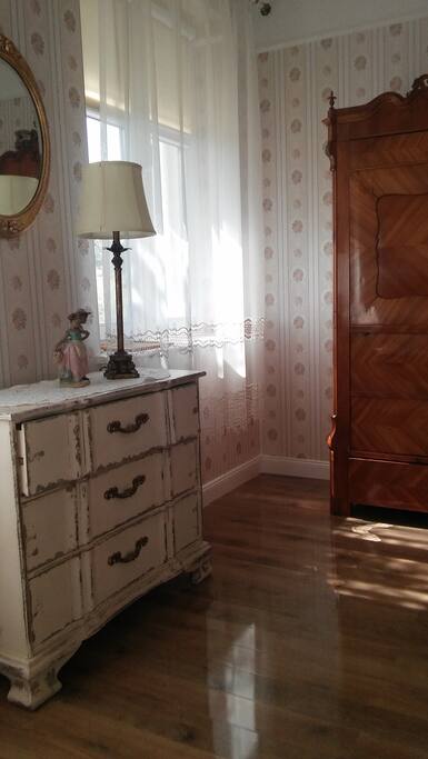 stylish single room