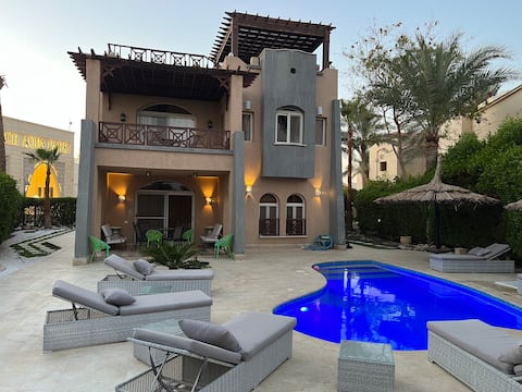 Deluxe Private Villa+Pool in Beach Resort Nabq
