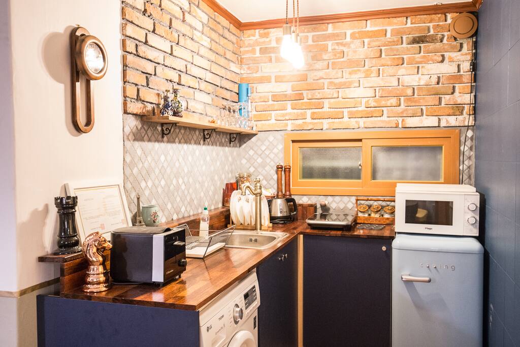 Rice cooker, Toaster, Microwave, Washer