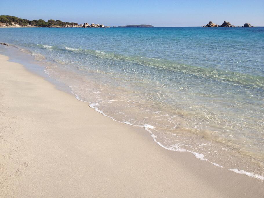 La plage devant la villa