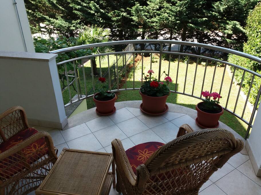 Balcony 2