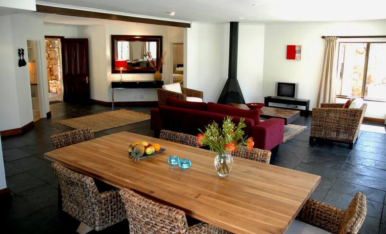 Angelica gallery image 3