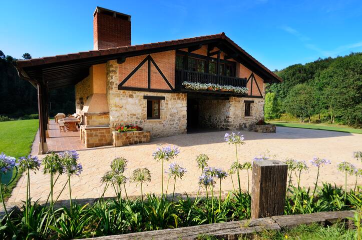 Amazing Country House by the Butron River, Plencia gallery image 2