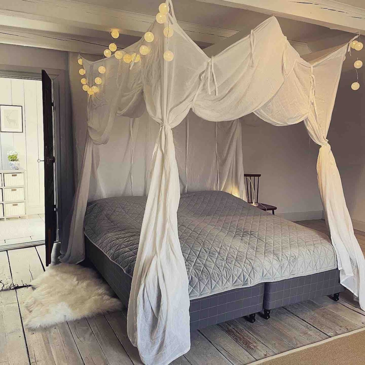 Tavanska soba, spavaća soba br. 7