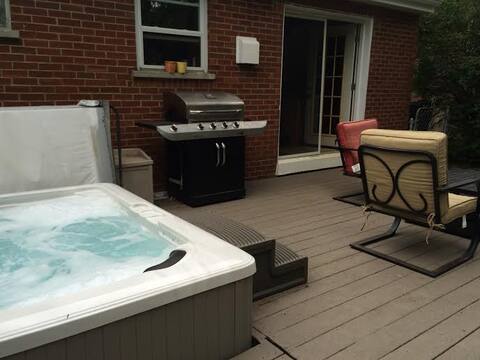 3 BR House 3.5 miles from Downtown Cincinnati