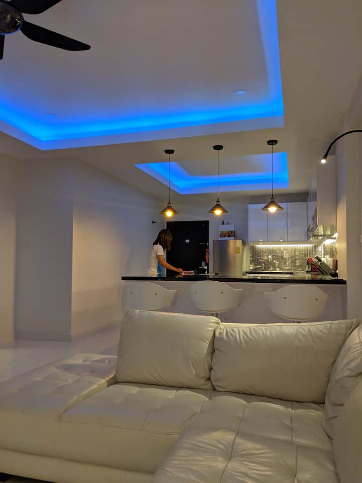 One Of Patong Best 2 Bedroom Super Modem Apartment - Patong Beach