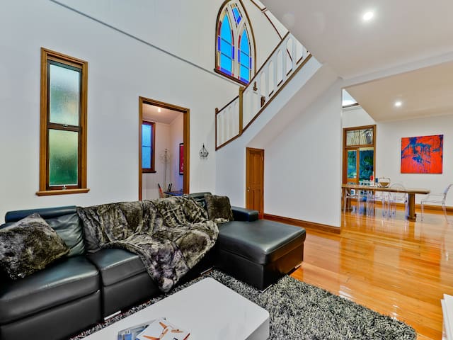 4brm – The Old Church Brisbane City gallery image 2