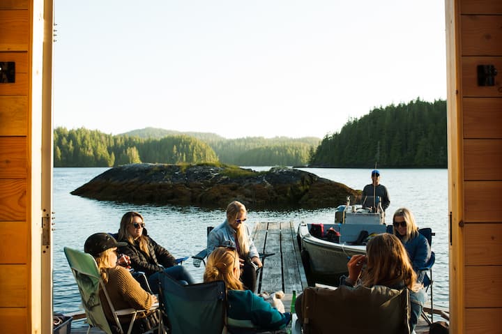 Lagoon Float Camp - Tofino