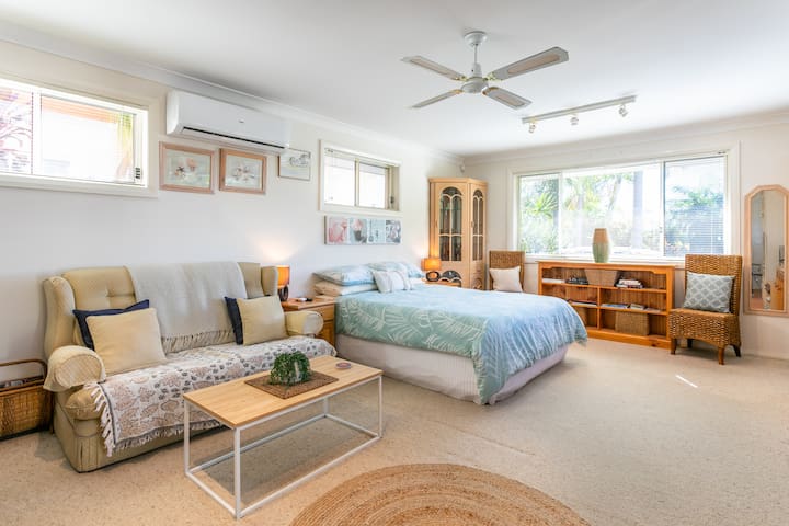 The Bay Studio Apartment private separate entrance