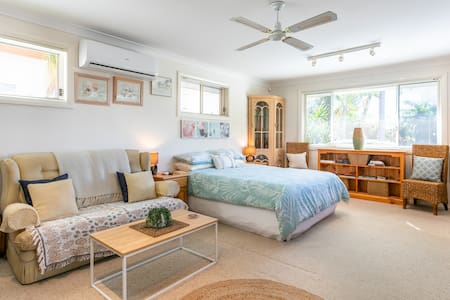 The Bay Studio Apartment private separate entrance