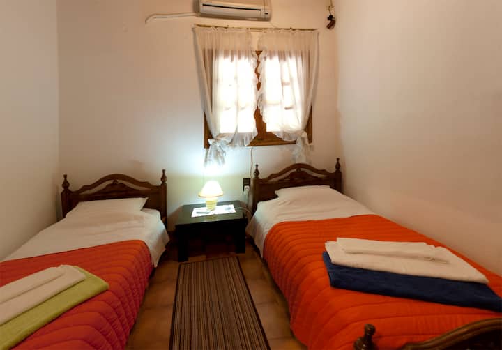 habitación doble 2 en la planta baja