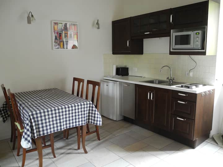 Cantinone: Cozy Charming Apartment Incl. Pool - Marken