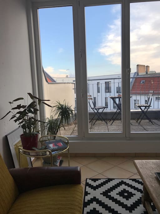 From the living room we can access to the balcony! We are the highest!