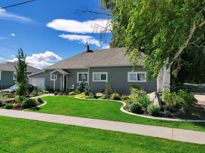 Cardston Vacation Rentals & Homes Alberta, Canada Airbnb