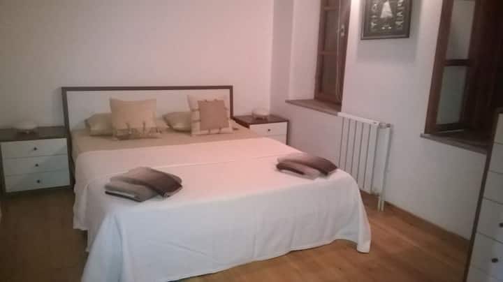 Stone House with 3 Bedrooms and Garden in Cunda