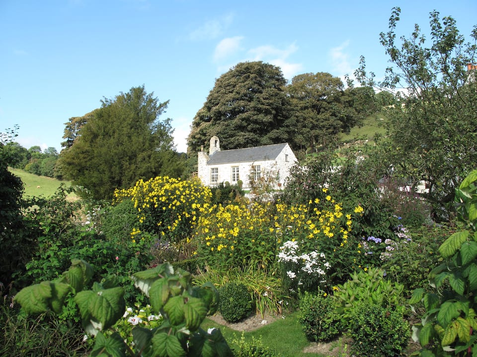 Capel Pennant, an old estate chapel in a Welsh valley, Pontfadog, Wales, United Kingdom, photo 2 of 10