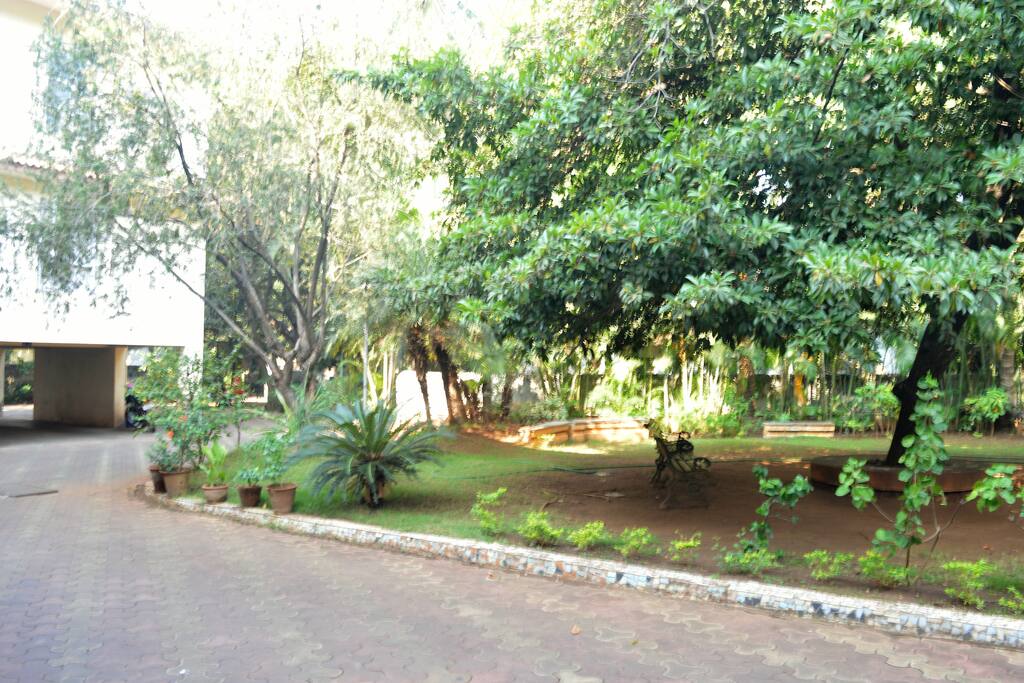 The garden offers a quiet relaxed time