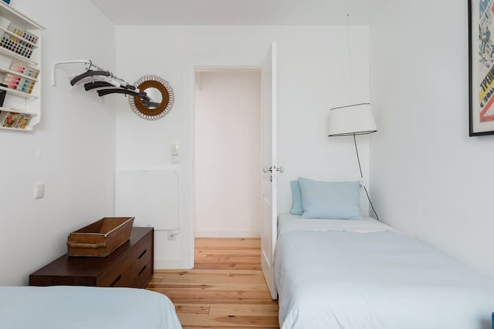 Alfama Terrace Best River & City View. Spacious and Charming. Ground Floor gallery image 2