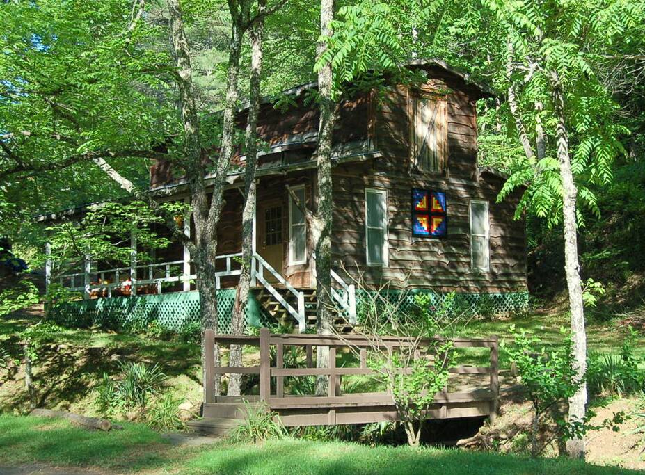 Spring view of Chipmunk Cabin