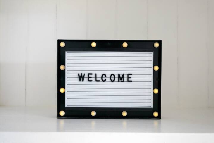 Large & Central Flat * Haymarket Apartment gallery image 5