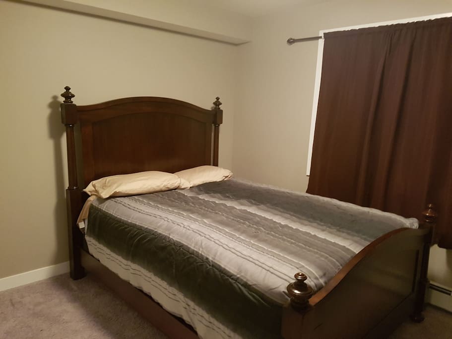 Queen Bed