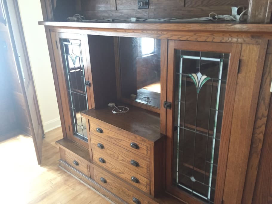 Beautiful woodwork and built in buffets.