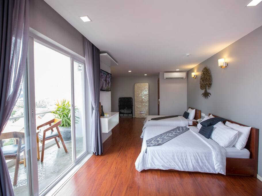 Twin Room with Balcony