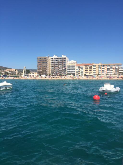 Vue de l'immeuble depuis la mer