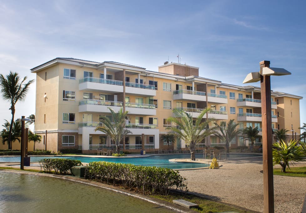 Breezes Condominium