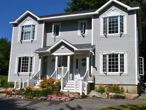 Northridge Townhouse-1 mi to downtown Bar Harbor