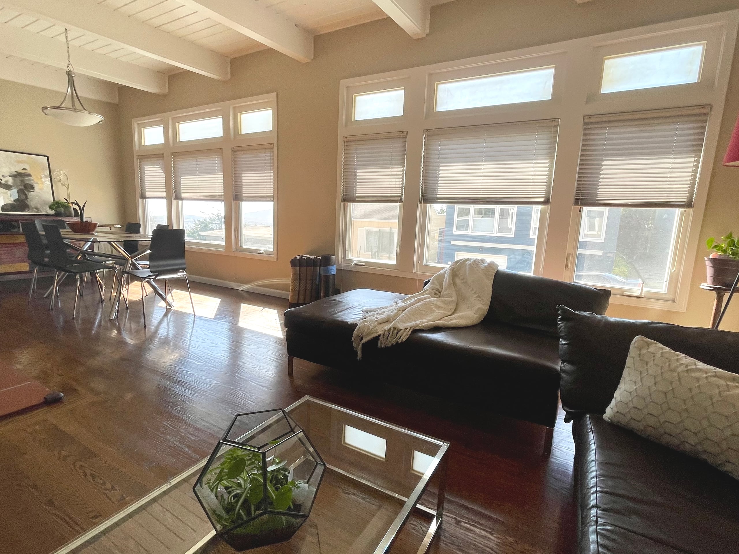Home in San Francisco · ★4.96 · 2 bedrooms · 2 beds · 1 bath - Image 8