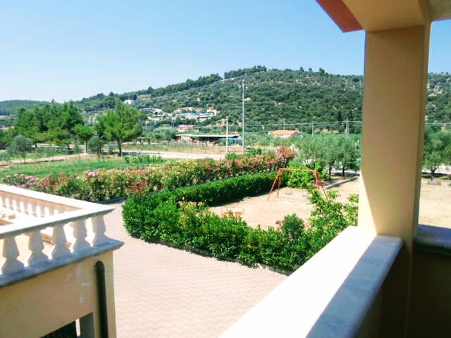 Appartamento estivo per 6 ospiti gallery image 4