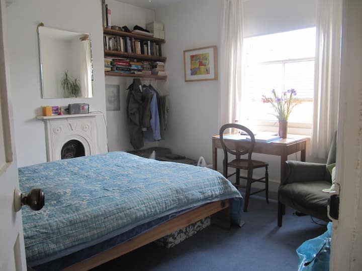 Aunty Millie's B & B - double room