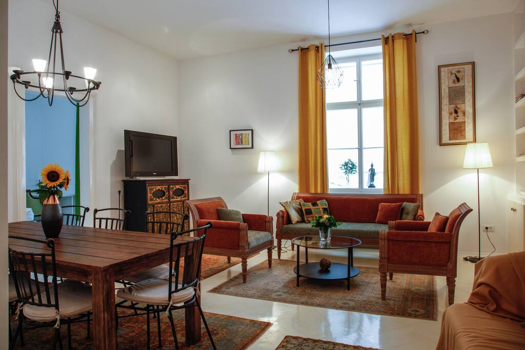 Living & dining room 02