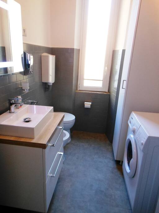 bagno con doccia