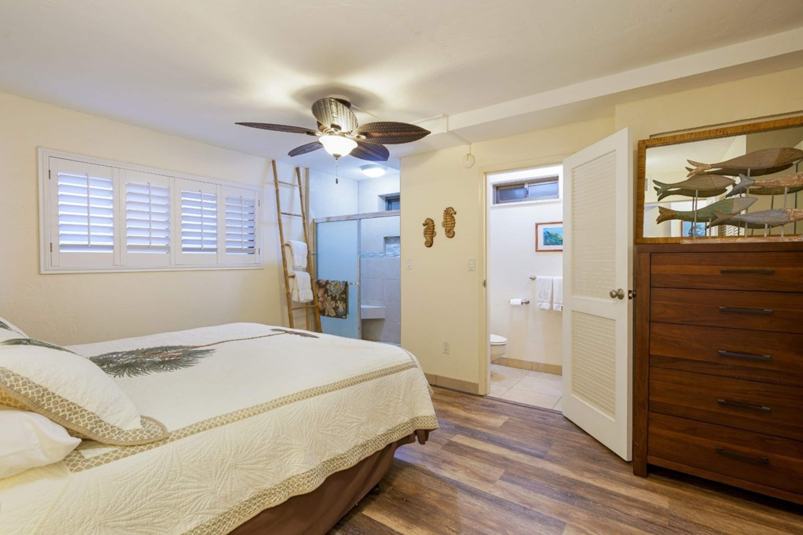 Ocean Front, Kuhio Shores, 30 ft to the water A/C - Photo 10