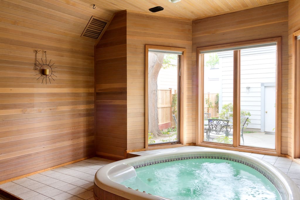 Grand Warm Springs Home; Room Four Houses for Rent in Boise, Idaho