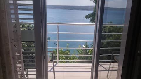 Posedarje apartments: best view and private beach