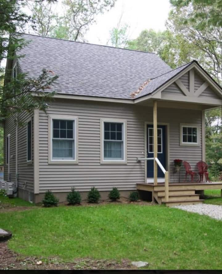 Alexander’s Lake Retreat Houses for Rent in Killingly, Connecticut, United States Airbnb