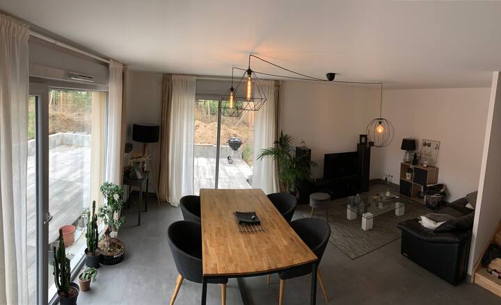 Maison De 90m2, Spacieuse Et Chaleureuse - Sautron
