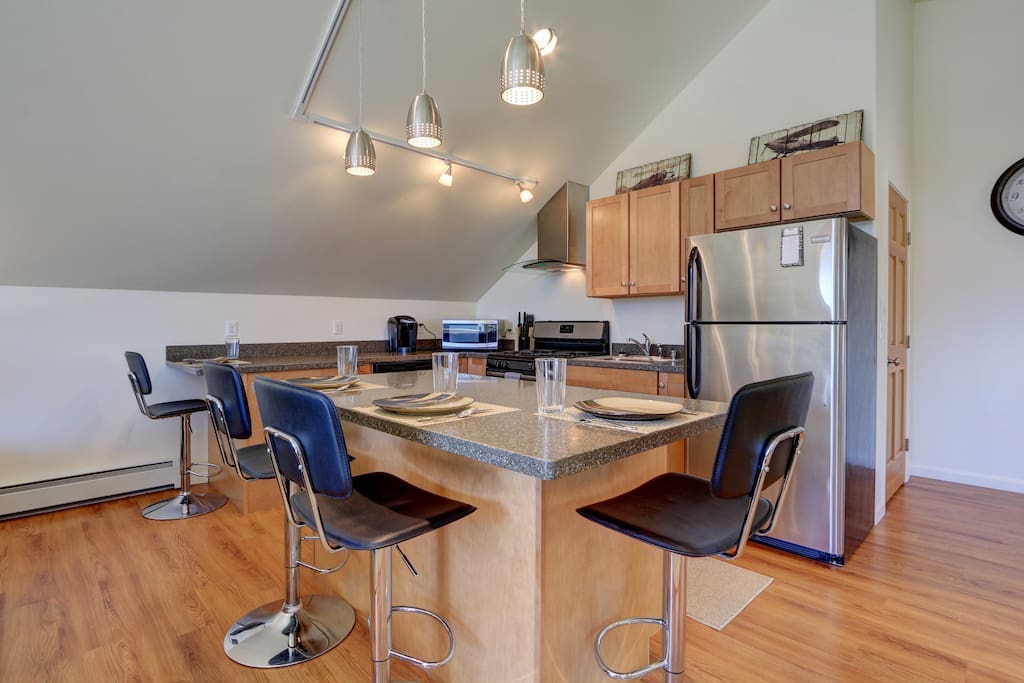 Fully equipped modern kitchen