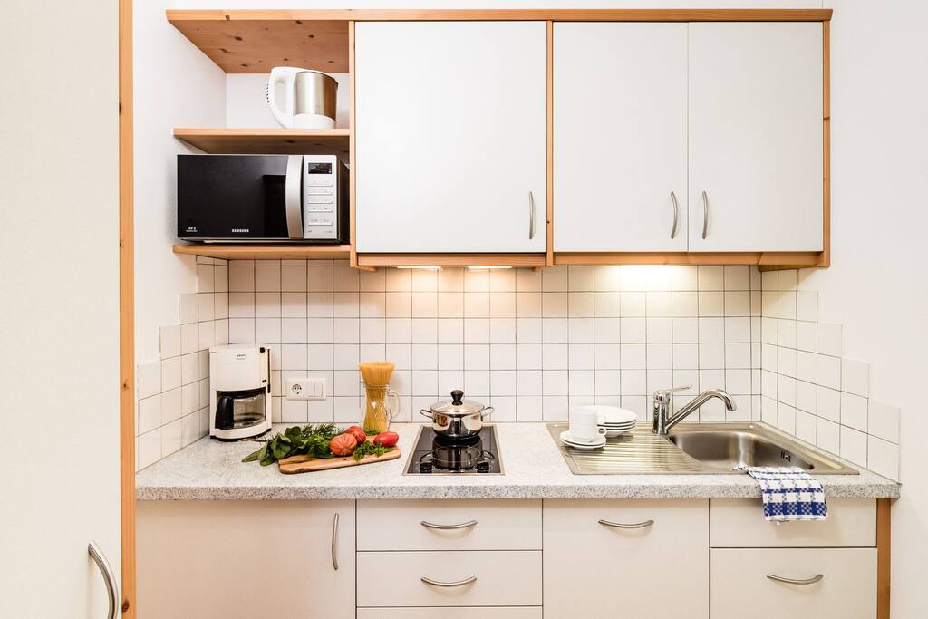 Küche / cucina / kitchen