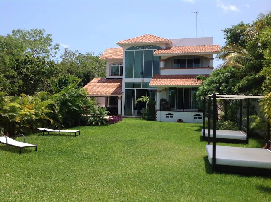 GARDEN OF THE HOUSE